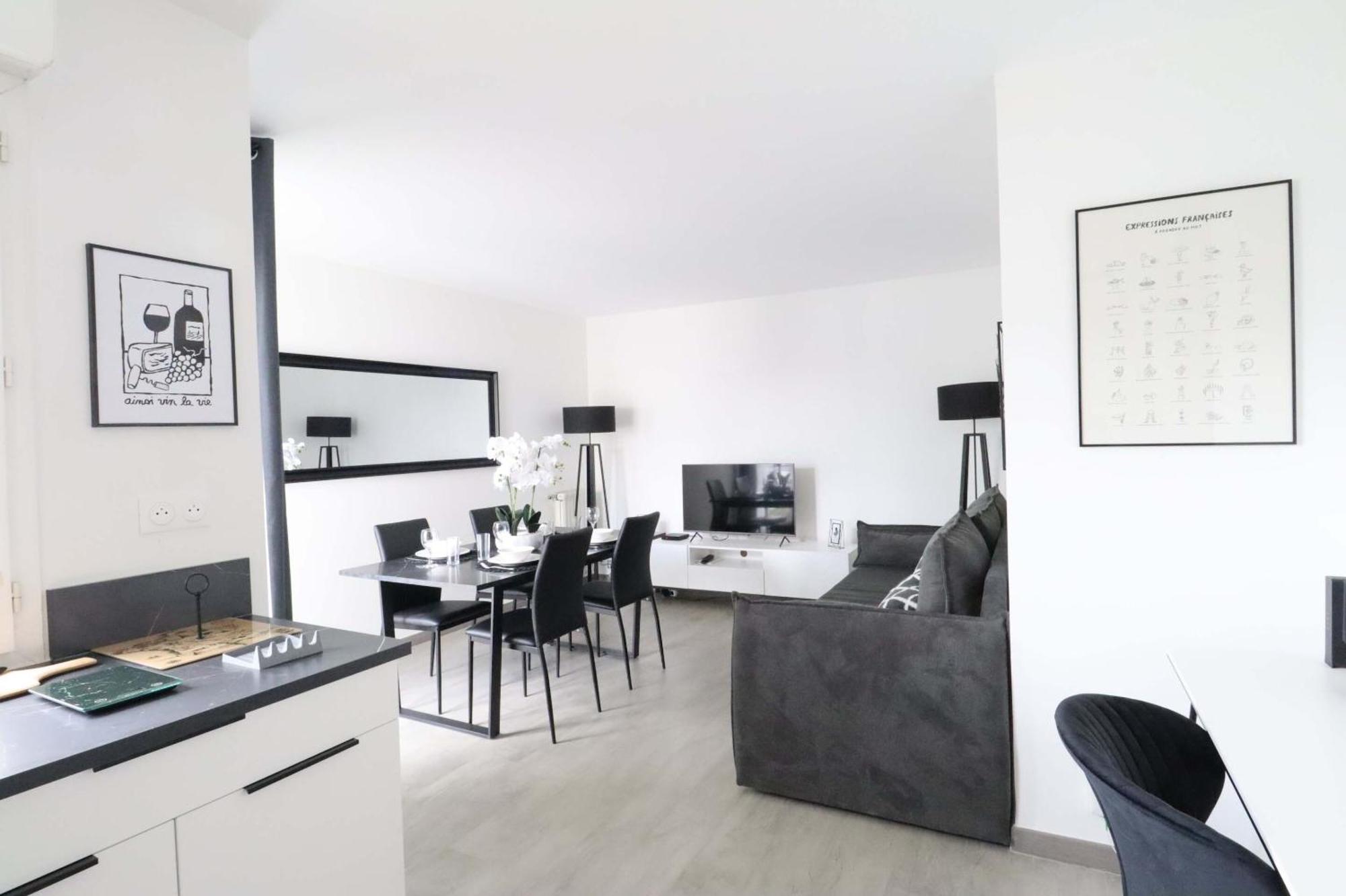 Apartment Frenchy By Plaza